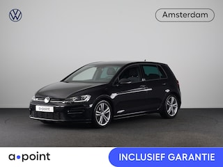 Volkswagen Golf 1.5 TSI Highline Business R 150 PK | Automaat (DSG) | Navigatie | Camera | Digitaal dashboard