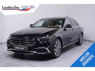 Mercedes-Benz E-klasse 300 e AMG Line AMG-line 360 camera matrix-koplampen keyless entry/go drivers-assist 19"-inch lmv ACC two-tone designo-leder panodak burmester surround system luchtvering matrix-koplampen electrische stoelen voor met memo
