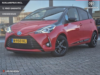 Toyota Yaris 1.5 Hybrid Dynamic Red