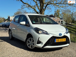 Toyota Yaris 1.5 Hybrid Aspiration | Navi + Camera + Cruise Nu € 7.975,-!!!
