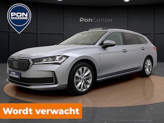 Skoda Superb Combi 1.5 TSI MHEV First Edition | Pano Dak | Trekhaak | Camera | ACC | Stuur-/Stoelverwarming V+A | Carplay | 17'' |