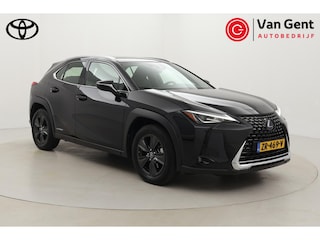 Lexus UX 250h Business Line | Trekhaak | Navigatie | Stoel-/stuurverwarming | Adaptive Cruise | Clima | Parkeersensoren voor/achter | Camera | Keyless | 17 inch