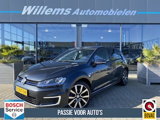Volkswagen Golf 1.4 TSI GTE Navigatie, Cruise Control , Pdc