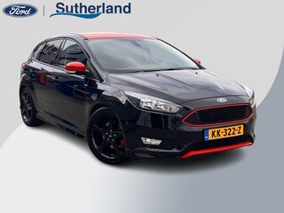 Ford Focus 1.5 Black Edition 150pk | Navigatie | Cruisecontrole |