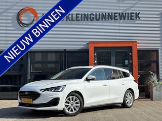 Ford Focus Wagon 1.0 EcoBoost Connected / Stoel, Stuur en Voorruitverwarming / Navi / Applecarplay/Androidauto /