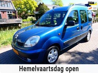 Renault Kangoo 1.6-16V Privilège 95pk Airco Trekhaak 1150kg. Schuifdeuren