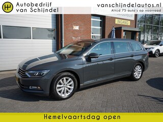Volkswagen Passat Variant 1.5 TSI Comfortline Business 150pk TREKHAAK - CAMERA - STOELVERWARMING - ADAPT. CRUISE - CARPLAY / ANDORID - NAVI - PARKEERSENSOREN V+A - BLUETOOTH - CLIMA - ELEKTR. KLEP
