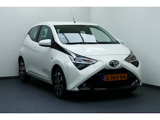 Toyota Aygo 1.0 VVT-i x-play. Bj2021 Camera, Carplay/Android Navi, Airco, 15"LMV All Season