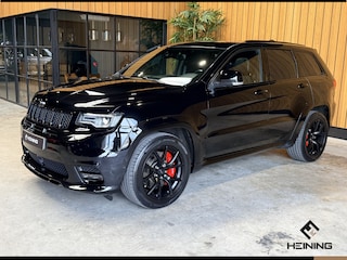 Jeep Grand Cherokee 6.4 V8 SRT8. Grijs Kenteken. Navi. Apple-carplay. Trekhaak. LPG. 93000 KM