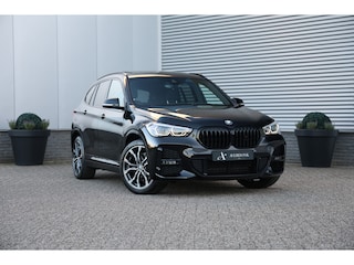BMW X1 xDrive25e 220PK M-Sport Pano|Trekh|HUD|Stuurvw