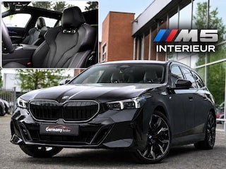 BMW 5-serie Touring 530e M-Sport+Pro M-Zetels H&K Head-Up Carbon Iconic Keyless Camera Drive-A+ VOL!