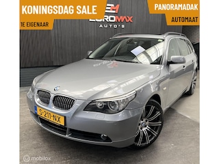 BMW 5-serie Touring 530xi Automaat - Leder - Panorama - Luxe