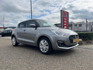 Suzuki Swift 1.2 Select | NAVI | Achteruitrijcamera | Airco | Stoelverwarming voor | LM velgen