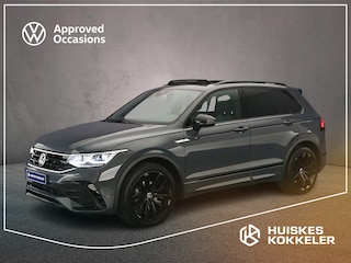 Volkswagen Tiguan R-Line Business+ 1.5 TSI 150pk DSG Automaat Trekhaak, Panoramadak, Adaptive cruise control, Black style, Achteruitrijcamera, LED matrix koplampen
