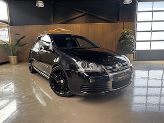 Volkswagen Golf 3.2 R32 Leer interieur LMV  Navigatie DSG Climate Control