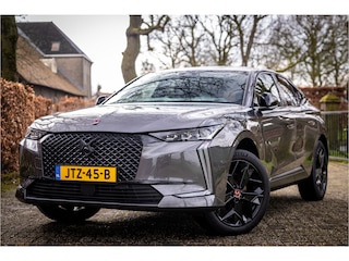 DS 4 1.2 PureTech Performance Line+ Adaptive Cruise 19"