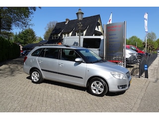 Skoda Fabia Combi 1.4-16V Elegance Goede staat Nw APK 5-2027