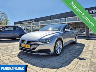 Volkswagen Arteon 1.5 TSI Elegance, Pano, Trekhaak, DigiDash