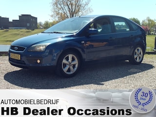 Ford Focus 1.6-16V Futura - Airco