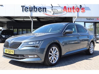 Skoda Superb 2.0 TDI Style Business | Adaptive Cruise | Trekhaak | Stoelverwarming | Navigatiesysteem