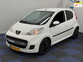 Peugeot 107 1.0-12V XS / AIRCO / MULTIEMEDIA NAVI / SUPER NETJES