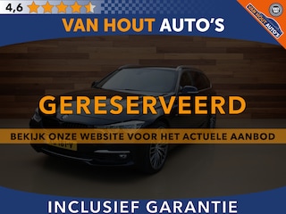 BMW 3-serie Touring 320i Luxury Edition | SPORTLEDER | PANORAMADAK | TREKHAAK