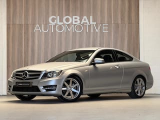 Mercedes-Benz Coupé 180 AMG - NAVI - CLIMATE - PDC