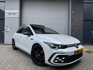 Volkswagen Golf 2.0 TSI GTI [ Pano | IQ.Light | H&K | 19" | Dodehoek | Draadloos laden]