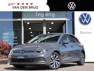 Volkswagen Golf 1.4 204 pk DSG eHybrid Style | Trekhaak | ACC | Led Matrix | App Connect | Navigatie | Bestuurdersstoel met Geheugen | Stoel + Stuurverwarming |