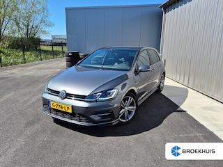 Volkswagen Golf 1.5 TSI Highline Business R 150Pk DSG/AUTO | Achteruitrijcamera | Navigatie | Apple carplay Android auto | Cruise control adaptief | DAB | 17"LMV
