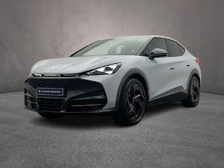 Cupra Tavascan Adrenaline 82 kWh 286pk Automaat, Adaptive cruise control, Panoramadak, Stoelverwarming, Stuurverwarming, 360 camera, Led matrix koplampen, Head up display, Navigatie, Elektrische achterklep