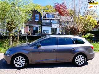 Seat Leon ST 1.0TSI Style 116pk Clima Cruise LED Navi PDC Trekhaak