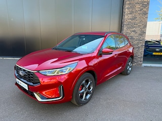 Ford Kuga 2.5 PHEV 243pk ST-Line X Navi, AGR, Keyless, B&O, BLIS, Winter pack etc. etc.