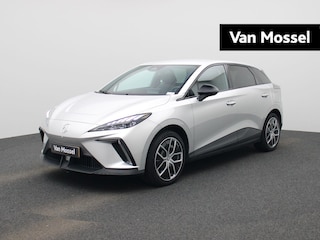 MG 4 64 kWh Luxury | Parkeer camera | Half lederen bekleding