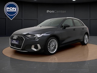 Audi A3 Sportback 40 TFSIe | Camera | Parkeerhulp | Stoelverwarming | Carplay | 17'' |