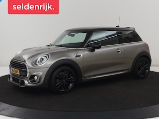 Mini Cooper 1.5 Cooper | Harman/Kardon | Carplay | Sportstoelen | Full LED | Navigatie | Climate control | Park Assist | Cruise control | Getint glas
