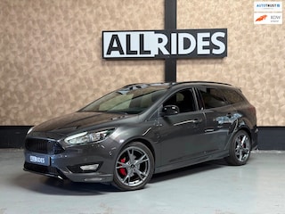 Ford Focus Wagon 1.0 ST-Line | Camera | Parkeersensoren | Led