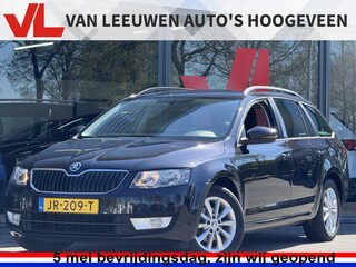 Skoda Octavia Combi 1.2 TSI Greentech Ambition Businessline | Nieuw binnen | Trekhaak | Clima |