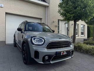 Mini Countryman 1.5 Cooper Panoramadak Carplay SportLeder HarmanKardon Keyless Navi Led Camera Pdc