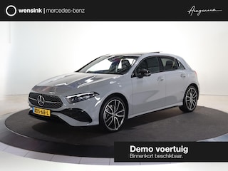 Mercedes-Benz A-klasse 250 e Business Solution AMG | Panoramaschuifdak | AMG Plus Line | Head up | Nightpakket | 19 inch AMG-velgen |