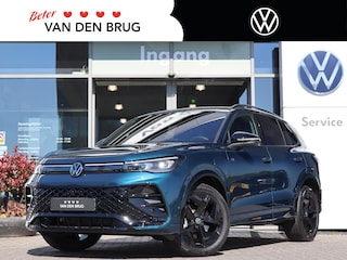 Volkswagen Tiguan 1.5 TSI 204 pk DSG eHybrid R-Line Business | Blackstyle | Zwenkbare Trekhaak | Matrix Led | Head-up Display | Achteruitrij Camera | Stoelverwarming v+a | Elektrische Achterklep | Massage |