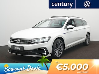 Volkswagen Passat 1.4 TSI PHEV GTE Business Panorama schuifdak - LED - Navigatie - Camera - ACC- Ergo-comfort bestuurdersstoel - Stoelverwarming - Park Assist
