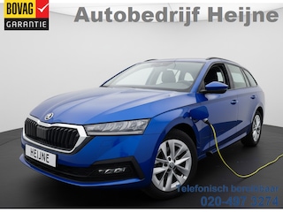 Skoda Octavia Combi TSI iV 204PK PHEV BUSINESS EDITION TREKHAAK/NAVI/CARPLAY