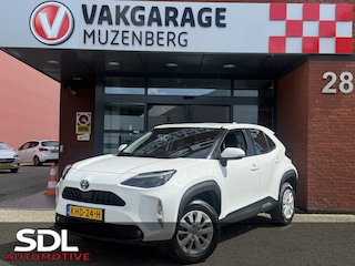 Toyota Yaris Cross 1.5 Hybrid Comfort // LED // APPLE CARPLAY / ANDROID AUTO // ADAPTIVE CRUISE // CLIMA // CAMERA