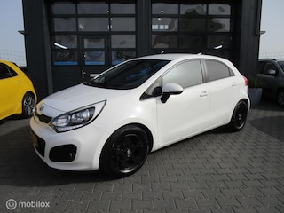 Kia Rio 1.2 CVVT Plus Pack 5drs 165dkm Org Ned Sportief!