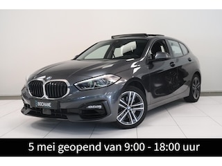 BMW 118i Executive Edition | Panoramadak | Sportline | AppleCarplay AndroidAuto | Navi |