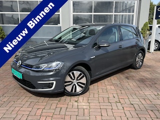 Volkswagen Golf Navi,Clima,Cruise,Cv Bj 2021 Dealer onderhouden 2e eigenaar