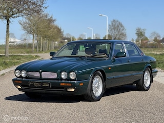 Jaguar XJ Sovereign 4.0 X300 1995
