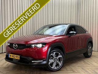 Mazda MX-30 e-SkyActiv 145 First Edition 36 kWh / Navigatie / Head Up / Adaptive / 18" LMV / Stoelverwarming