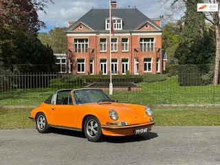 Porsche 911 2.3 T Targa